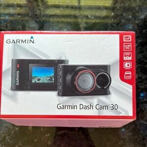Garmin Dash Cam 30 - Black